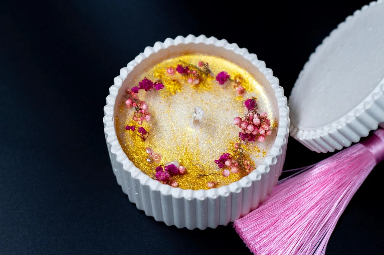 Twój dom pełen aromatów odkryj magię świeczek i patyczek zapachowych
